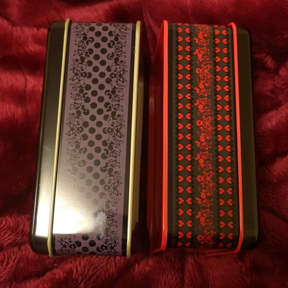 *NEW* Purple Anna Sui x Minnie Mouse Disney Makeup Kit - Picture 3 of 10